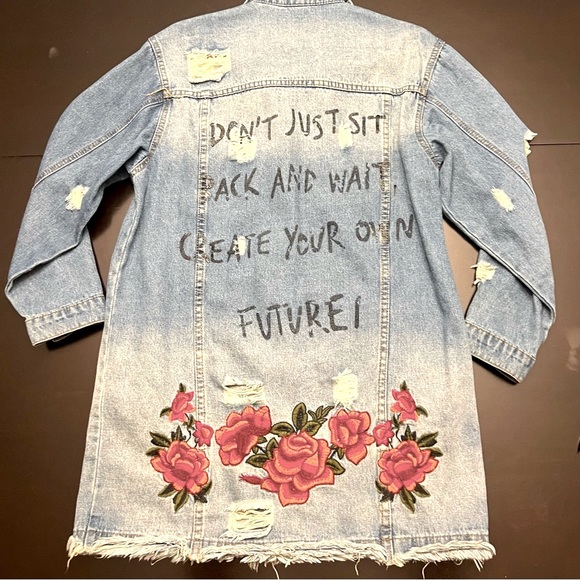 “create your own future”longline denim jacket - Picture 4 of 11
